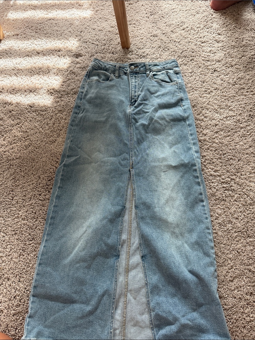 Forever 21 Light Blue Denim Maxi Skirt with Front Slit